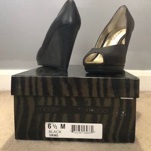 Viking Wedge Heel w/peep toe